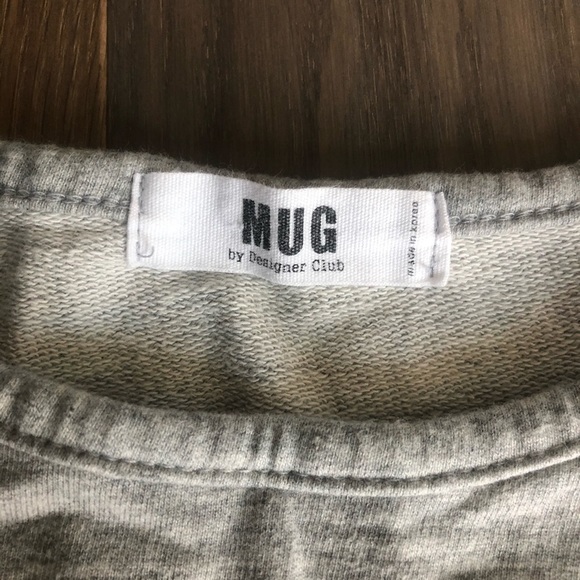 Korean gray sweatshirt open shoulder crewneck pearls pink love you size small - Picture 4 of 6